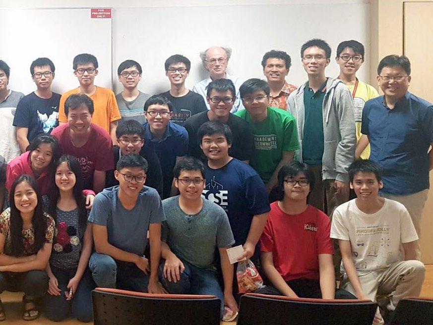 NTU ISCF Prof. Ross McKenzie (back row, third from right) with NTU ISCFers science.