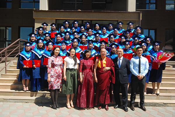 Graduates of Otoch Manramba