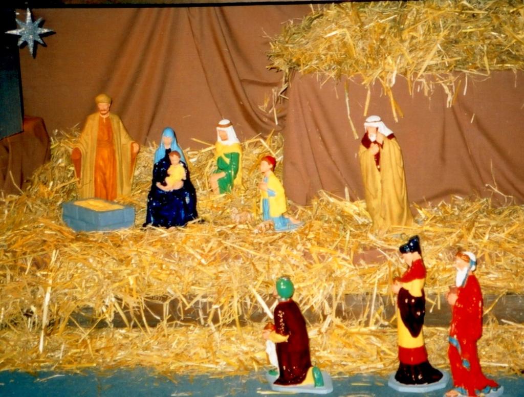 Talk about the arrival of the Wise Men and the gifts of gold, frankincense and myrrh they brought to Jesus. Sing a song that you learnt at school last Christmas that tells the Christian story.