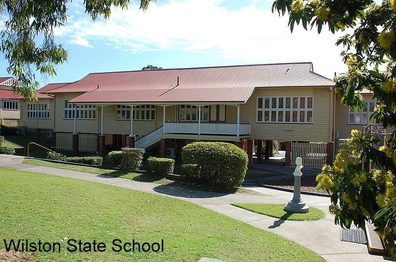 INTRODUCTION TO THE WILSTON AREA Schools: There are two schools in the area, Wilston State School in Primrose Street and St Columba's (R.C.) Primary in Kedron Brook Road.