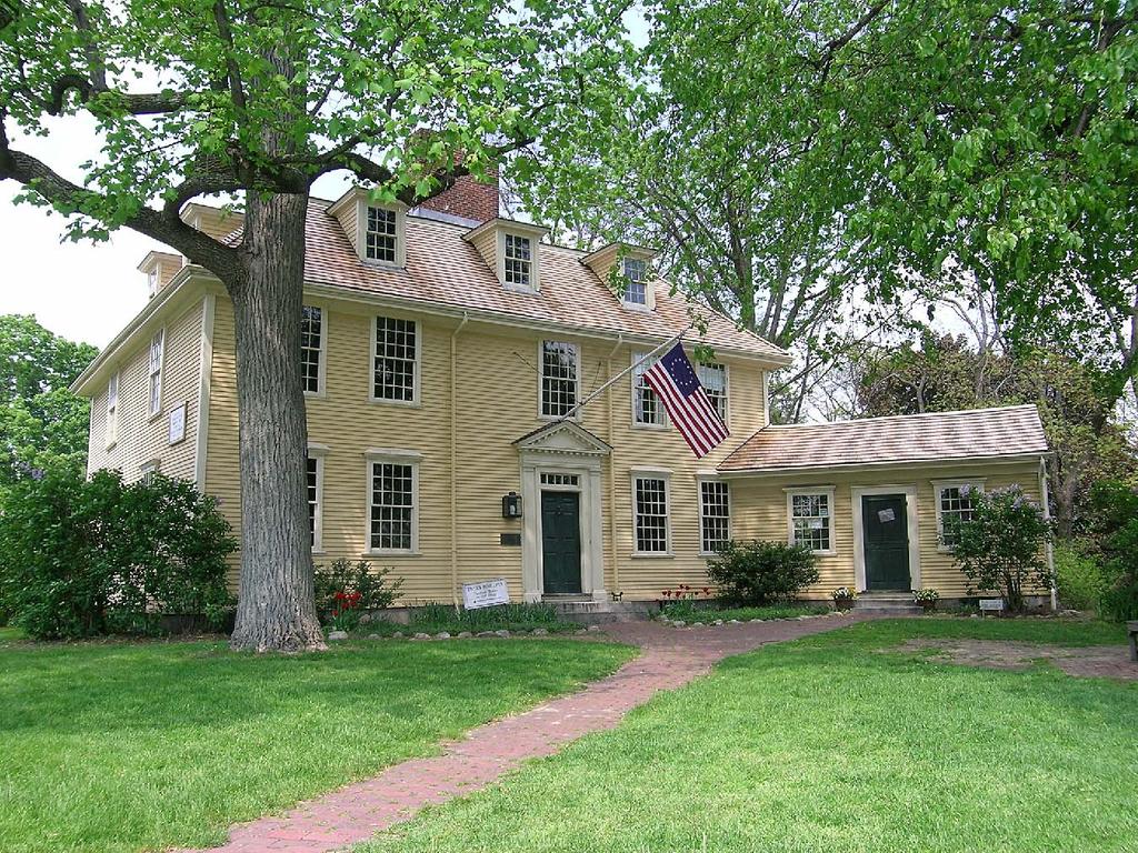 Buckman Tavern Photo by Ben Edwards In the early morning hours of April 19, 1775, members of the colonial militia gathered in this tavern across from Lexington Common as they awaited the advance of