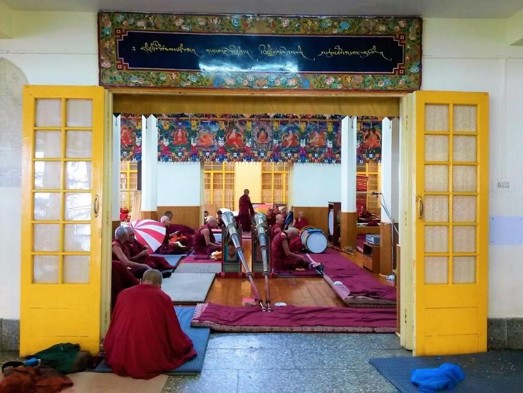 9 October Morning: visit to the Temple of the Dalai Lama Afternoon: free time in Mc Leod Ganj Mc Leod Ganj is a hill station located above the Hindu town of