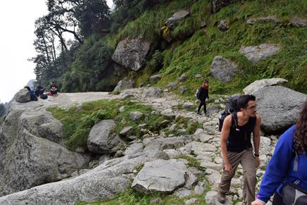 10 October Morning: meditation at Tibetan retreat center Tushita Afternoon: free time in Mcleod Ganj 11 October Silent walk to Triund The hike to Triund is a popular, not too heavy day trip through