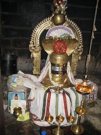 Kodaganallur - 3 of 9 Nava Kailasam Kodaganallur temple is on the banks of Thamaraparani river near