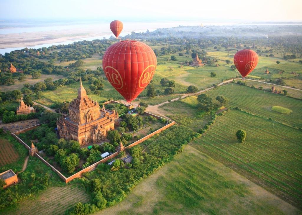 Add a breathtaking hot air balloon to your trip. Take off in a hot air balloon as dawn breaks over the nearby mountains.