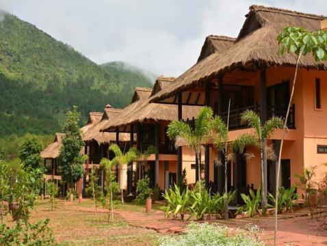. Set within 30 acres of land, the Kalaw Hill Lodge is an ideal