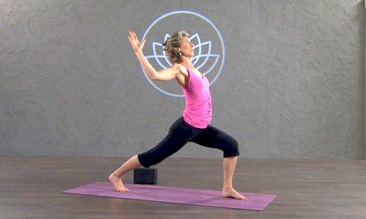 Yoga for the 1st Chakra Root Chakra 25 min Ground, Calm, and Center. Feeling distracted, flighty, with your head in the air? Get grounded with this stable, steady, full body practice.