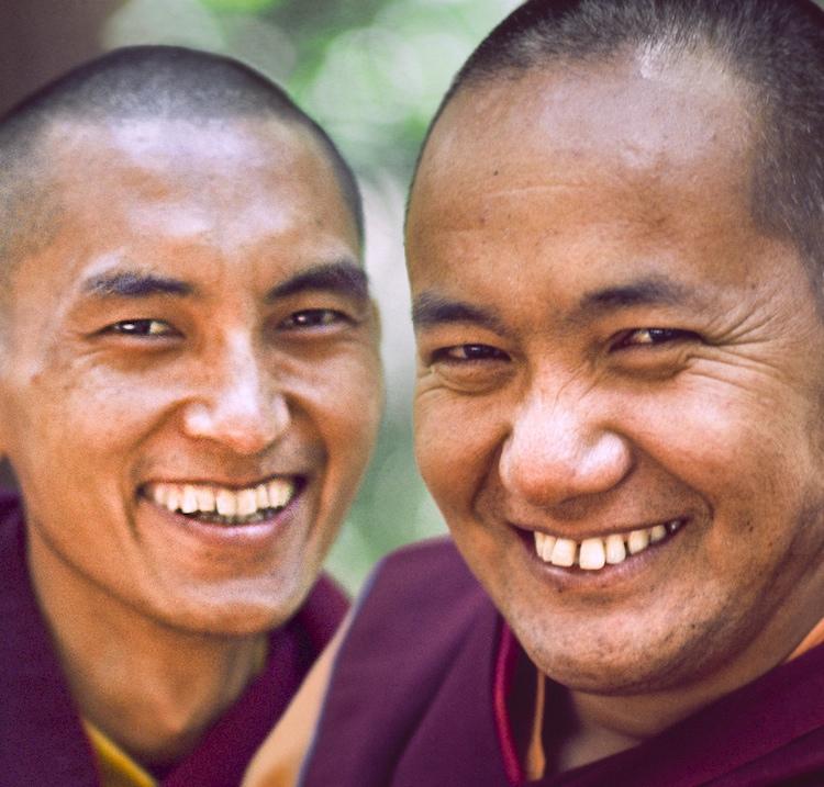 The Lama Yeshe Wisdom Archive Bringing you the teachings of Lama Yeshe and Lama Zopa Rinpoche This book is made possible by kind supporters of the Archive who, like you, appreciate how