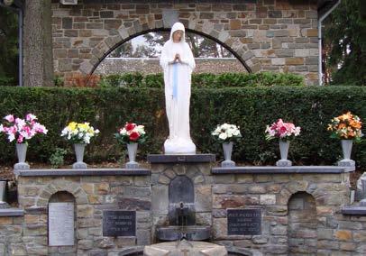 Schoenstatt seeks to invite the Blessed Mother (and, hence, her divine Son, Jesus Christ), into the home by establishing a spiritual Covenant of Love with her.
