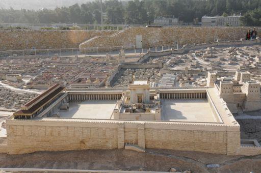 Temple%"%% Second%Temple, %Model&of&1 st 9century&Jerusalem.
