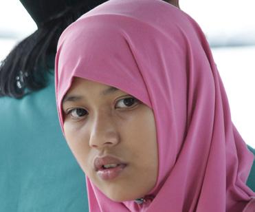DAY 3: 30 DAYS OF BRUNEI: GUIDANCE NEEDED DURING RAMADAN Pray for God to guide new believers like Victoria*.