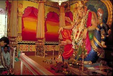 Festivals: Ganesh Chaturthi Ganesh Chaturthi is an important festival In India.