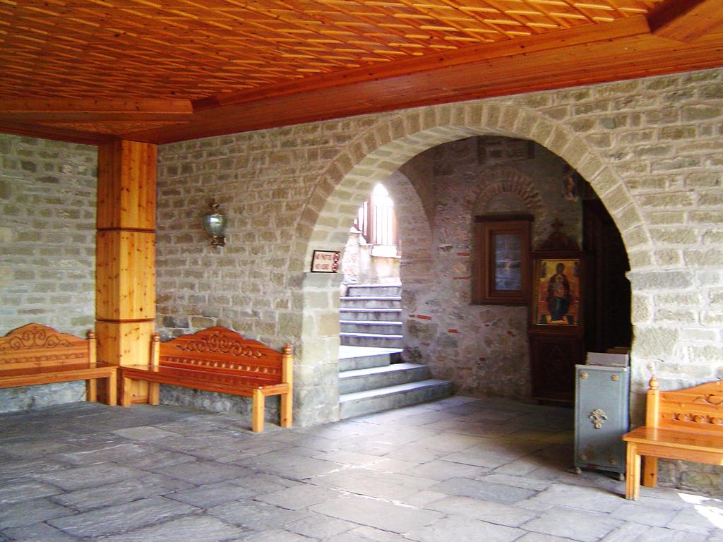 106 The Past in the Present Figure 44: The Varlaam monastery: internal view B (source: author s photo). This is the space (to the right of the monastery: see figure 43) used by the visitors.