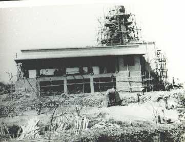 In 1968, when e temple was inaugurated, holy water from Gomukh, e very source of Moer Ganga was brought in for e Kalash