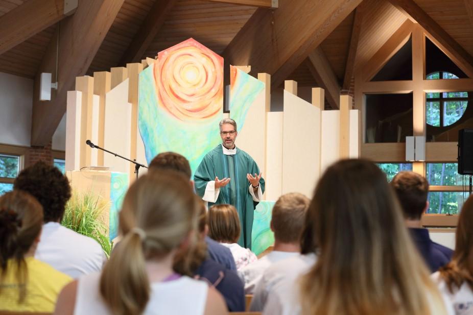 Immediately following Mass, all high school teens are encouraged to stay for our
