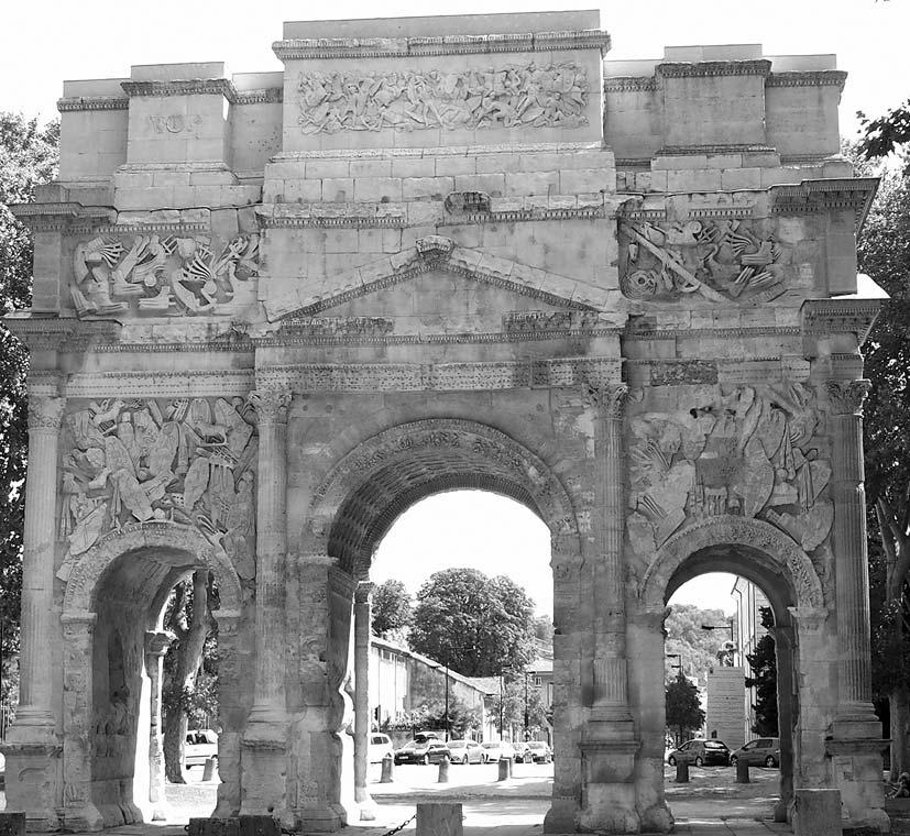 2015 CLASSICAL STUDIES EXAM 14 Question 8 Triumphal arches Source: Akke at English Wikipedia a. Identify this arch and explain the significance of its site. 5 marks b.