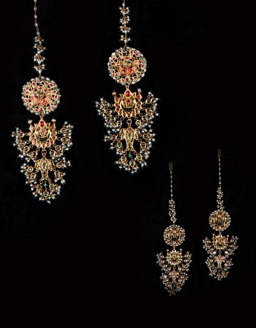 A Pair of Gold Allukah Earrings حلق ألوكة ذهبي على طراز كوتش Kutch, Western India, 19th
