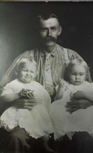 Josie was born on May 30, 1886 in DeKalb, Tennessee, to the parents of Levi and Sarah Jones Mason. Fred and Josie had three children during their marriage.