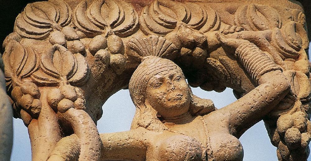Yakshi Bracket Figure, east torana of Great