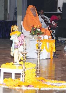 Essence of the Upanishads Pujya Swamiji s Talks From 25 th to 28 th of November 2013 At Sri Shanmukhananda Chandrasekarendra Saraswathi Auditorium, 7 Mumbai -830 pm remarkable.