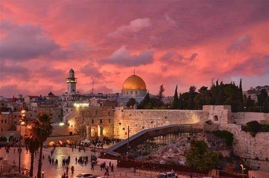 Day 8: Tuesday, January 1, 2019 CITY OF THE GREAT KING AND FREE AFTERNOON In the morning we will head to the extensive and impressive site where Jerusalem s history all began, the City of David.