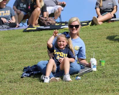 Page 1 of 6 ETBU Lets the Good Times Roar during Homecoming 2017 East Texas