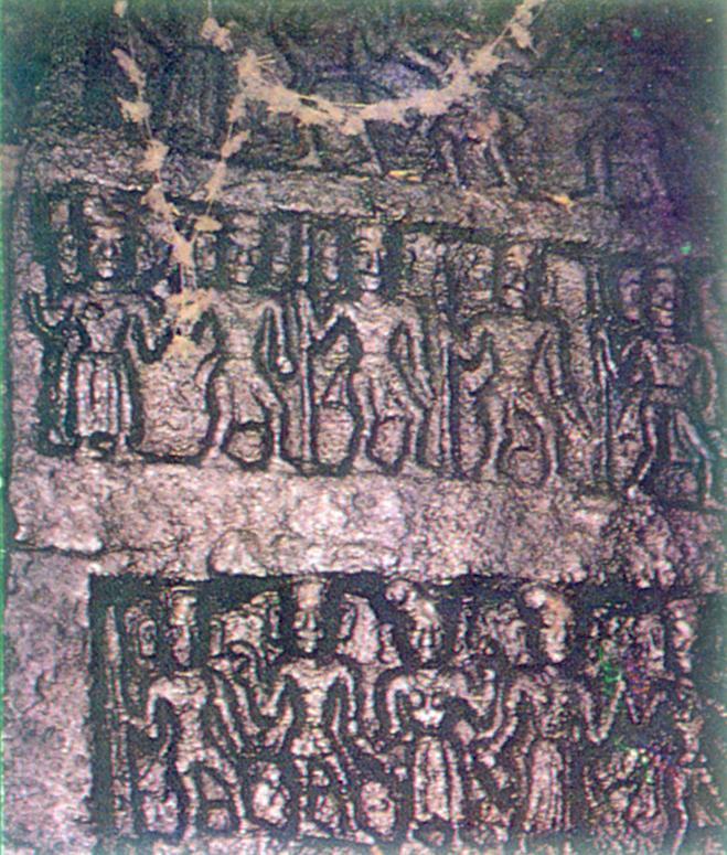 Pancha Pāndavar hero stone, Benagudi Shola, Nilgiris (Tamil Nadu),