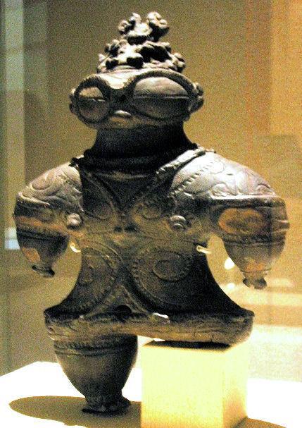 L e s s o n T w o H i s t o r y O v e r v i e w a n d A s s i g n m e n t s The Land of Wa Reading and Assignments A Final Jōmon dogū (earthenware figure") figurine, 1,000 300 BC (Tokyo National