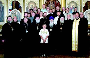 Russian Metropolitan visits Chicago, Cleveland CHICAGO, IL Holy Trinity Cathedral here was filled beyond capacity June 18-20, 2004, as faithful from