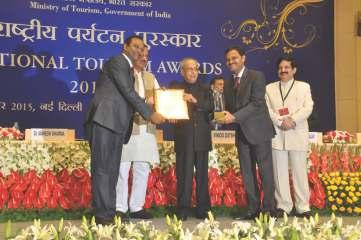 Govt. of India, as the BEST DOMESTIC TOUR OPERATOR on 18th September, 2015. The Award was presented by His Exceency Shri Pranab Mukherjee, President of India. The Award was received by Shri A.