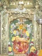 Visit Amareswara Swamy in Amaravathi tempe (One of the Pancharamams) and back to Vijayawada via Mangaagiri (Panakaaswamy tempe).