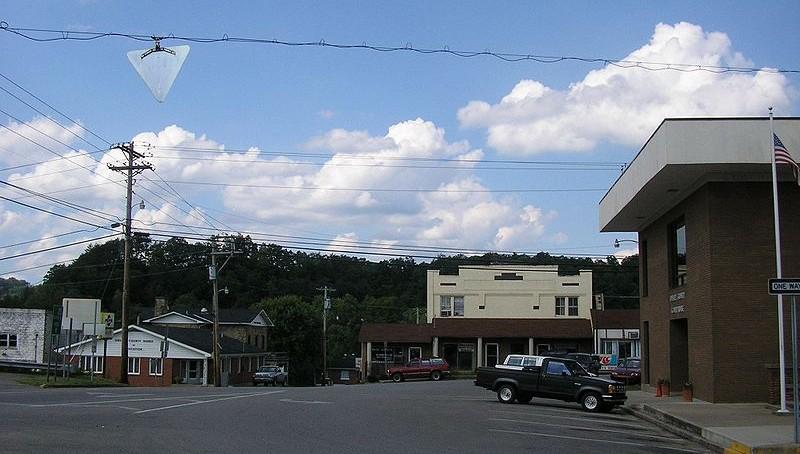 About Booneville, Kentucky Booneville, KY is in the Eastern Coal Field region, and it is the county seat. The town was named for the American frontiersman, Daniel Boone.