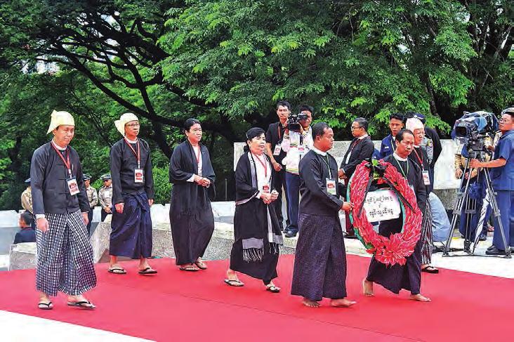 Cho arrive at the Martyrs Mausoleum to pay tribute to Deedok