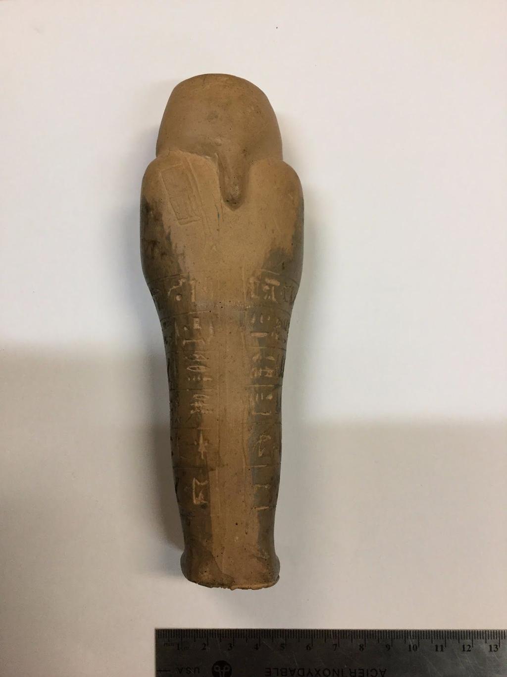 2 Figure 2. The back of the replica. The seed bag is visible on the left shoulder (photo by Evelyn Ullyott-Hayes) The shabti is 17.8 centimetres tall, 7 centimetres wide and 3 centimetres thick.