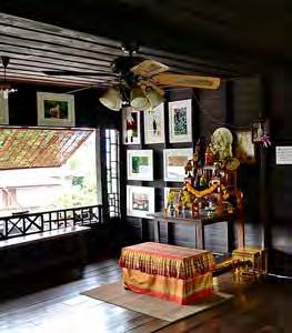 a centre for all art lovers. The building is Manila style and built encircling the old Chedi which is assumed to be one of the four Chedis that marks the temple s territory.