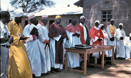 : Leaders from Nyanza ( Nomiya Luo Roho Ch, & Roho Revelation Ch, respectively); two leaders from Divine (4 th from rt., Rev. J.