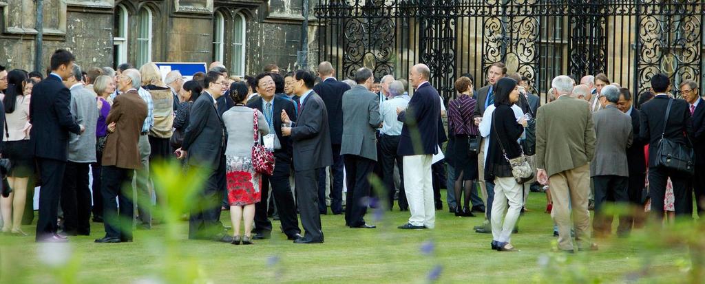Delegates from China met up with their counterparts from Asia, Europe & North America in the Sundial Garden & then proceeded to the banquet in