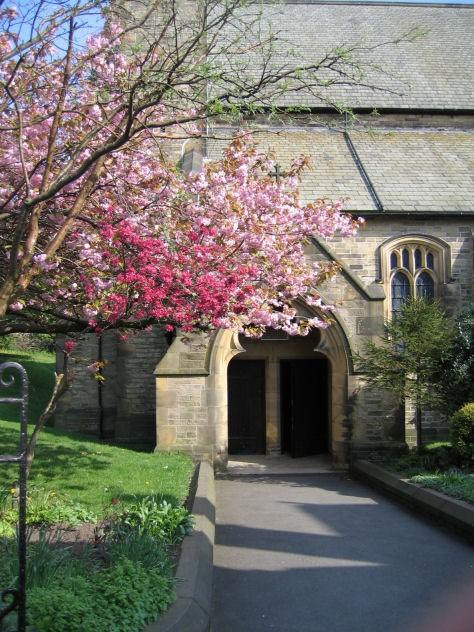 In 2016, we became a joint benefice with the neighbouring parish of St John the Evangelist, Warley.