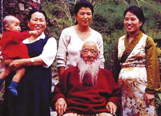 Chatral Rinpoche with