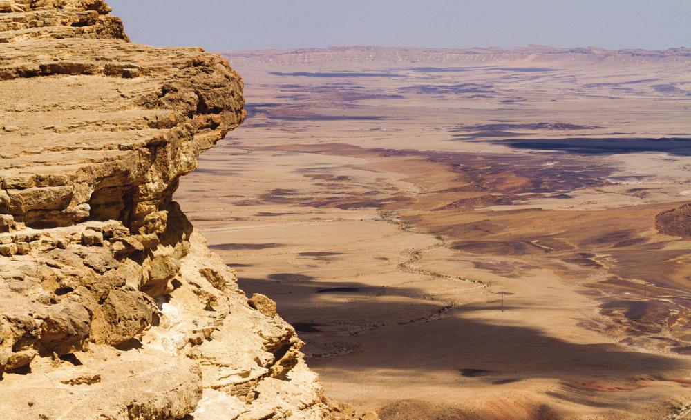 Thursday, May 31 Mitzpe Ramon Have an early breakfast this morning before experiencing an exhilarating jeep tour ride through the Ramon Crater (optional).