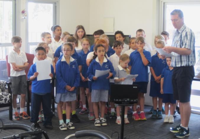 PRIMARY SCHOOL CHRISTMAS CAROLERS We have been very fortunate over the last couple of weeks to have
