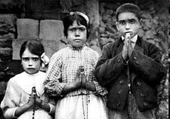 The Triple Message of Fatima 2. PENANCE For example: Acts of charity, deny yourself, fasting, extra prayers, weekday Mass, alms.