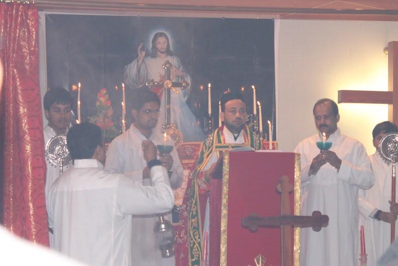december 2012 Page 12 Parish News Dukhrono of St Gregorios of Parumala was celebrated with ardent devotion