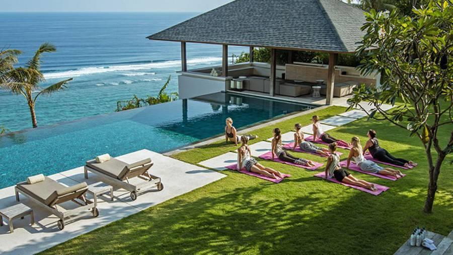 Sohamsa Ocean Estate has been chosen Escape Haven as their retreat in Uluwatu. It sets in two multimilliondollar clifftop villas overlooking the oceans of Bali s Bukit Peninsula.