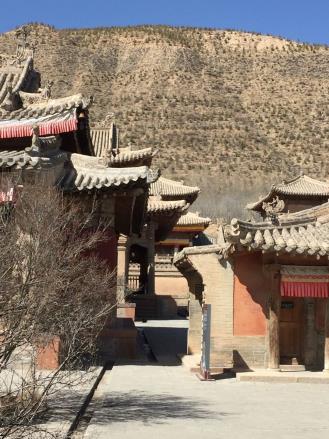 DAY 05 15 JUL (Sun) XINING/ SHANGHAI Depart early at 8am for Gautama Monastery. The driving distance is about 63km or 1½ hours.