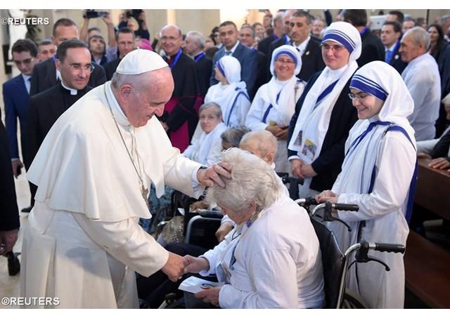4. Laying on of Hands and Receiving Holy Communion: Family and friends are invited to lay their hands on the ill person and this shows that healing occurs in the context of a caring