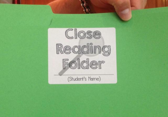Students can keep their close reading materials together in an organized fashion using these folders.