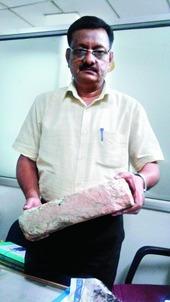 A landowner in Raghopur diara of Vaishali district may have stumbled upon Bihar's link to the Indus Valley civilisation.