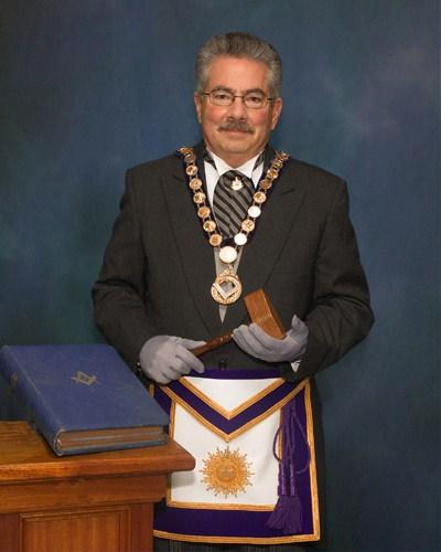 com RIGHT WORSHIPFUL KEVIN D. BUNTING DISTRICT RITUAL INSTRUCTOR OF THE 19th MASONIC DISTRICT 609-499-6655 e-mail kevin.bunting@verizon.net WORSHIPFUL MASTER WILLIAM T. COSTELLO, JR.