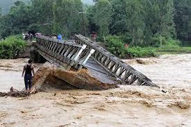Lakhs of people are stranded and have taken shelter on canals, school buildings and places of higher altitude.